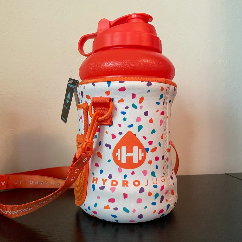 HydroJug - Aubrie Bromlow Confetti Sleeve